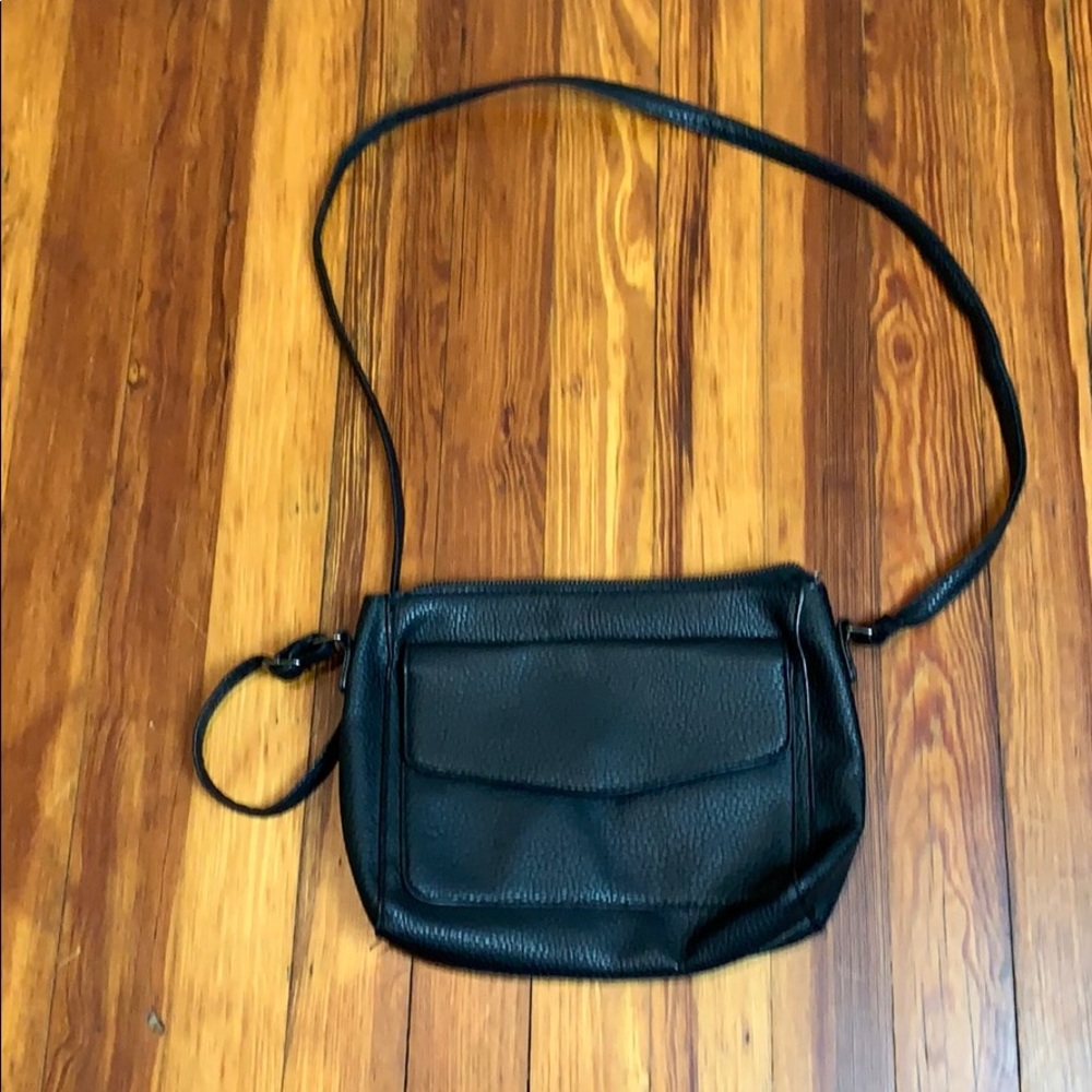 Atmosphere shoulder bag